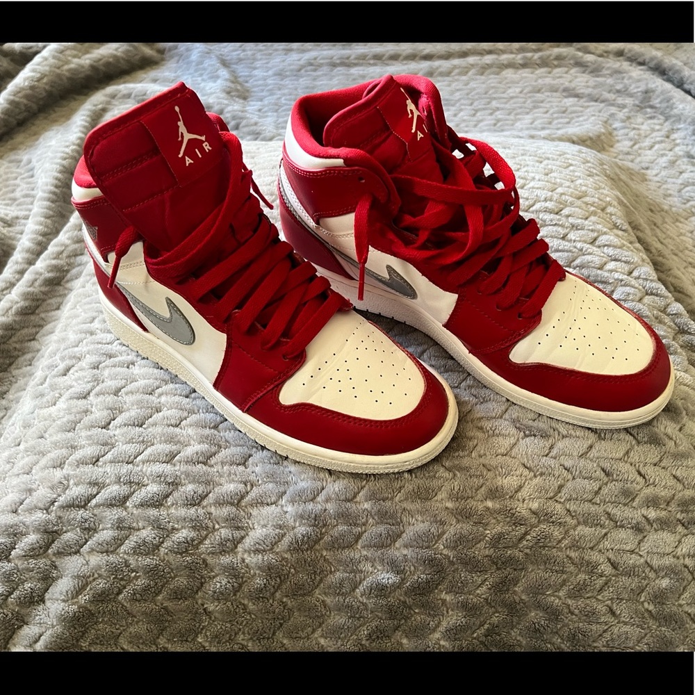 Air Jordan 1 Silver Medal(SOLD)